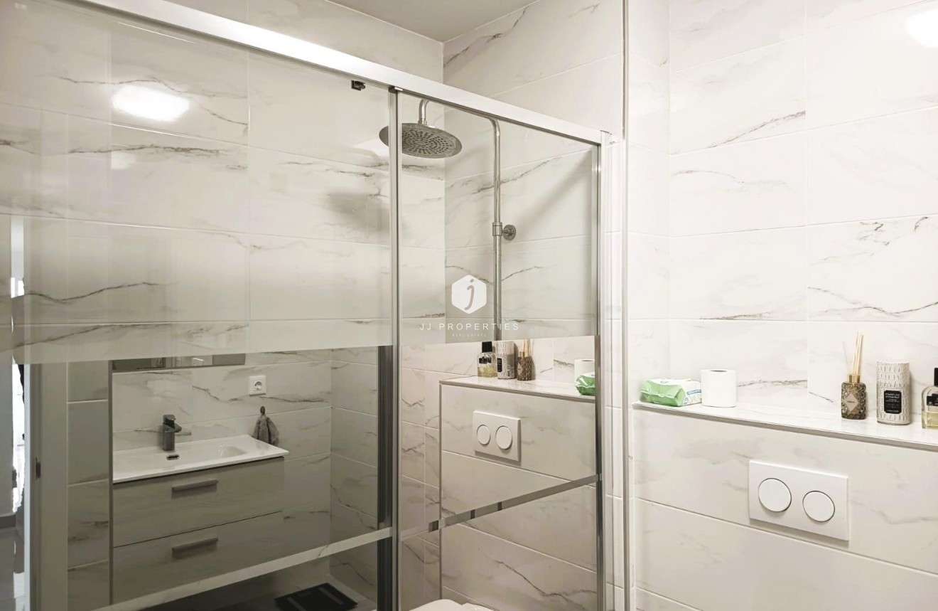 Aus zweiter Hand - Wohnung -
Torrevieja - Costa Blanca