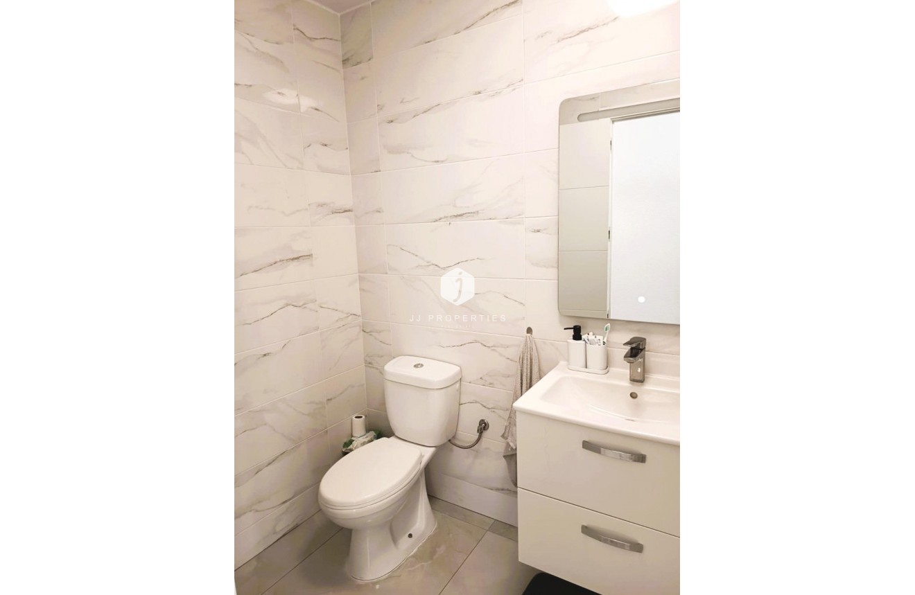 Aus zweiter Hand - Wohnung -
Torrevieja - Costa Blanca