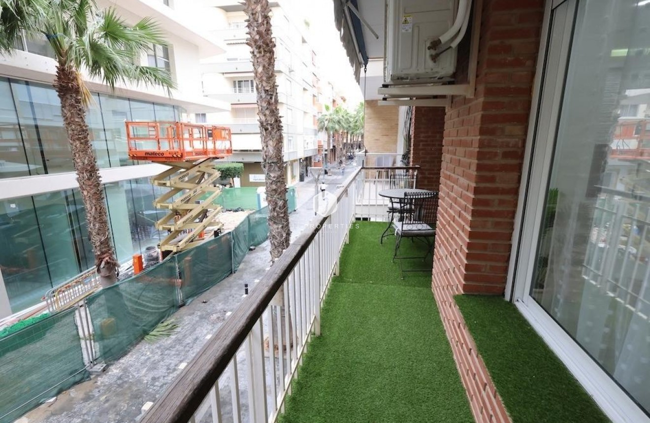 Tweedehands - Appartement / flat -
Torrevieja - Costa Blanca