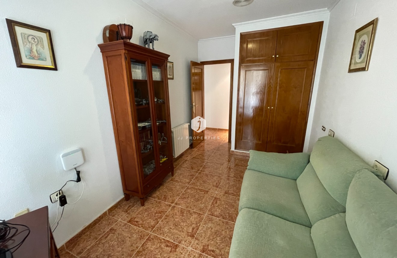 Resale - Chalet -
Formentera del Segura - Costa Blanca