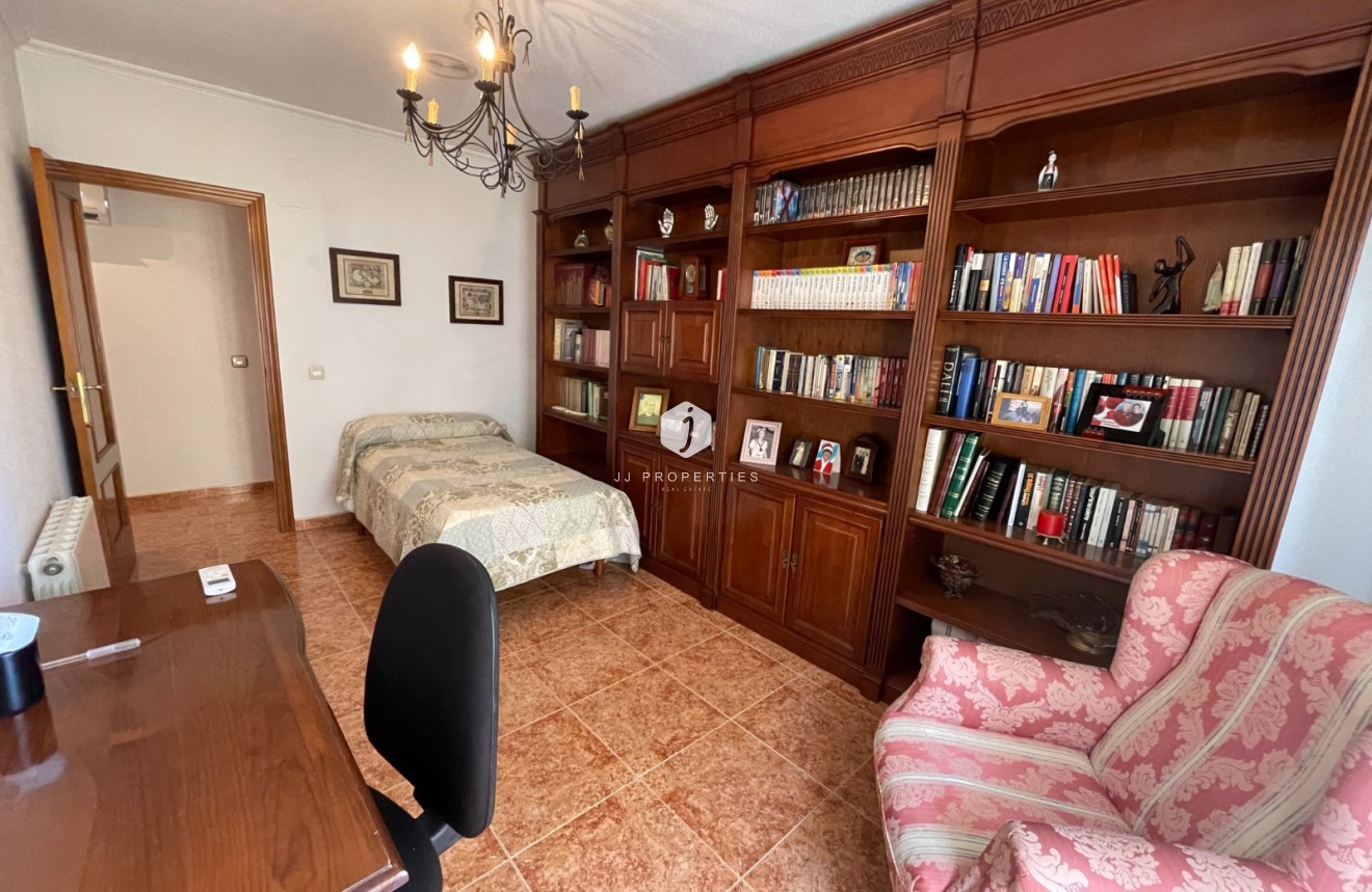 Resale - Chalet -
Formentera del Segura - Costa Blanca