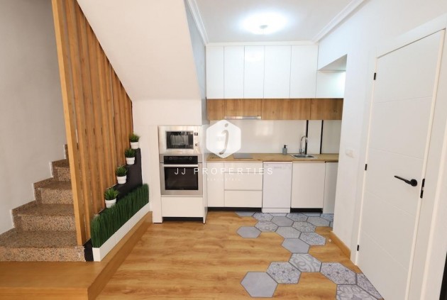 Tweedehands - duplex -
Orihuela Costa - Costa Blanca
