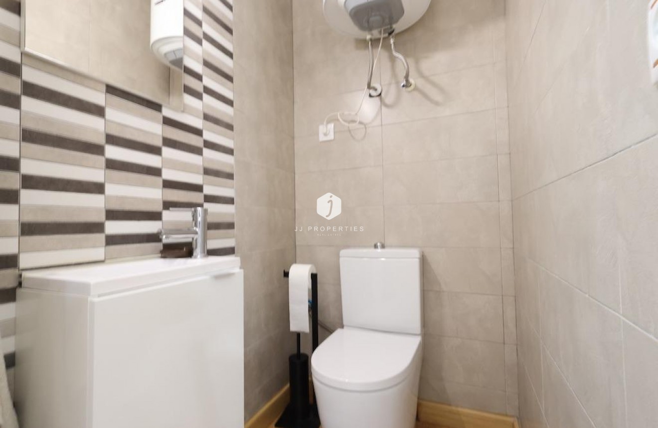 Tweedehands - duplex -
Orihuela Costa - Costa Blanca