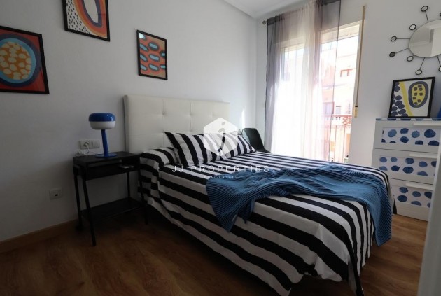 Tweedehands - duplex -
Orihuela Costa - Costa Blanca