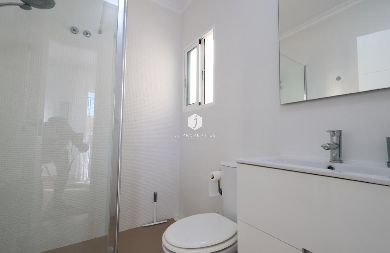 Tweedehands - duplex -
Orihuela Costa - Costa Blanca