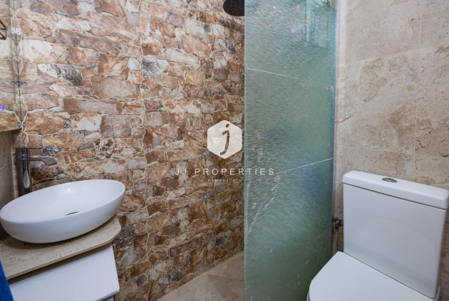D'occasion - Bungalow -
Torrevieja - La Siesta - El Salado - Torreta