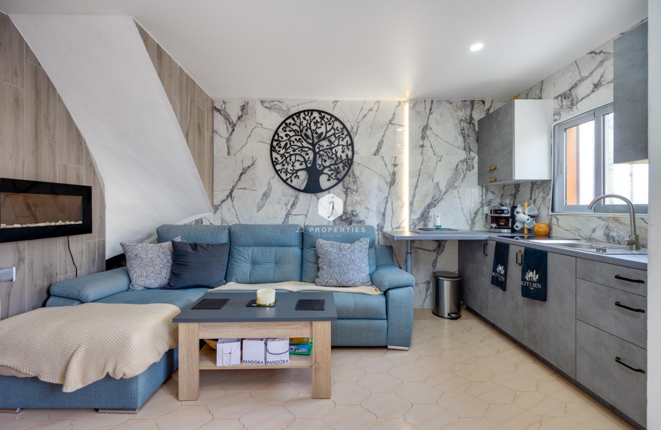 D'occasion - Bungalow -
Torrevieja - La Siesta - El Salado - Torreta