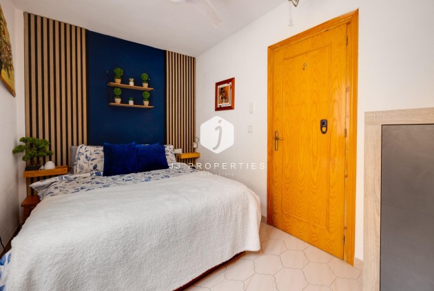 D'occasion - Bungalow -
Torrevieja - La Siesta - El Salado - Torreta