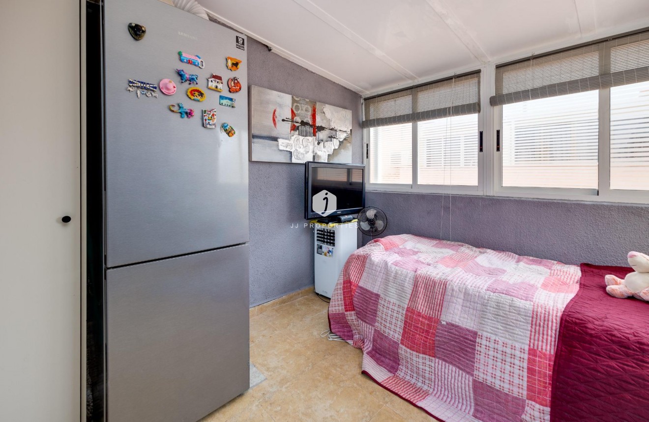 D'occasion - Bungalow -
Torrevieja - La Siesta - El Salado - Torreta
