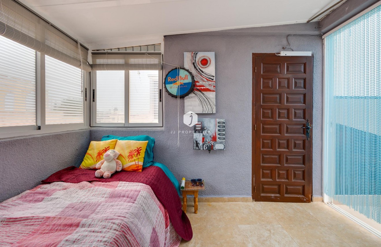 D'occasion - Bungalow -
Torrevieja - La Siesta - El Salado - Torreta