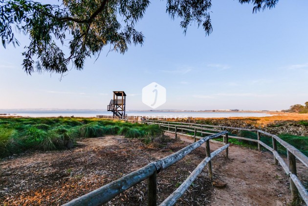 D'occasion - Bungalow -
Torrevieja - La Siesta - El Salado - Torreta