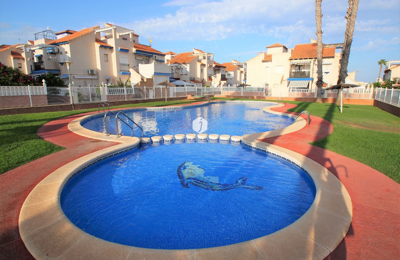 Aus zweiter Hand - Bungalow -
Orihuela Costa - Costa Blanca