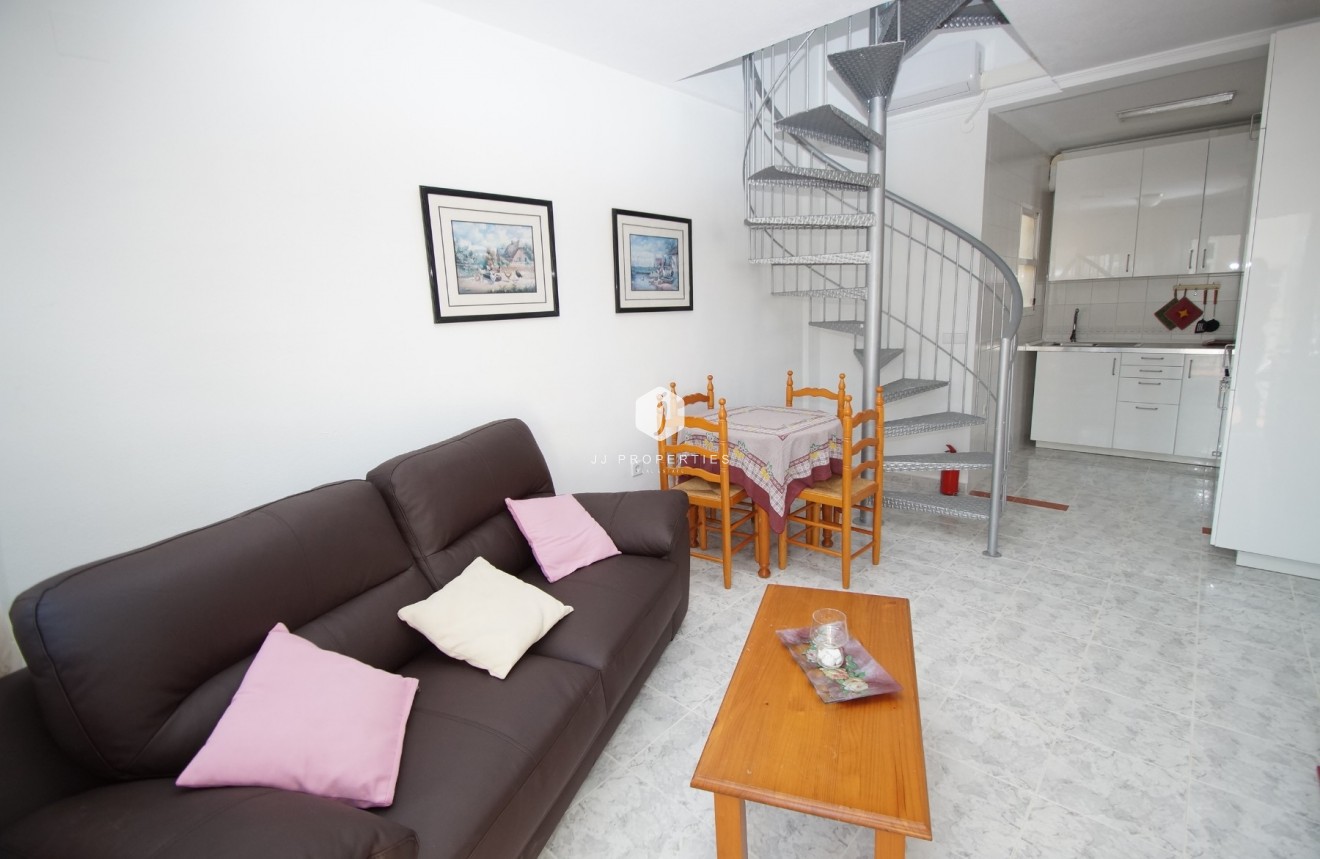 Aus zweiter Hand - Bungalow -
Orihuela Costa - Costa Blanca