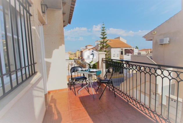 Aus zweiter Hand - Bungalow -
Orihuela Costa - Costa Blanca