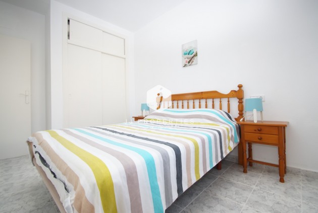 Aus zweiter Hand - Bungalow -
Orihuela Costa - Costa Blanca