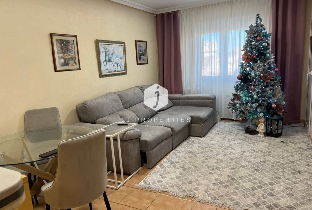 Tweedehands - Appartement / flat -
Torrevieja - aguas nuevas