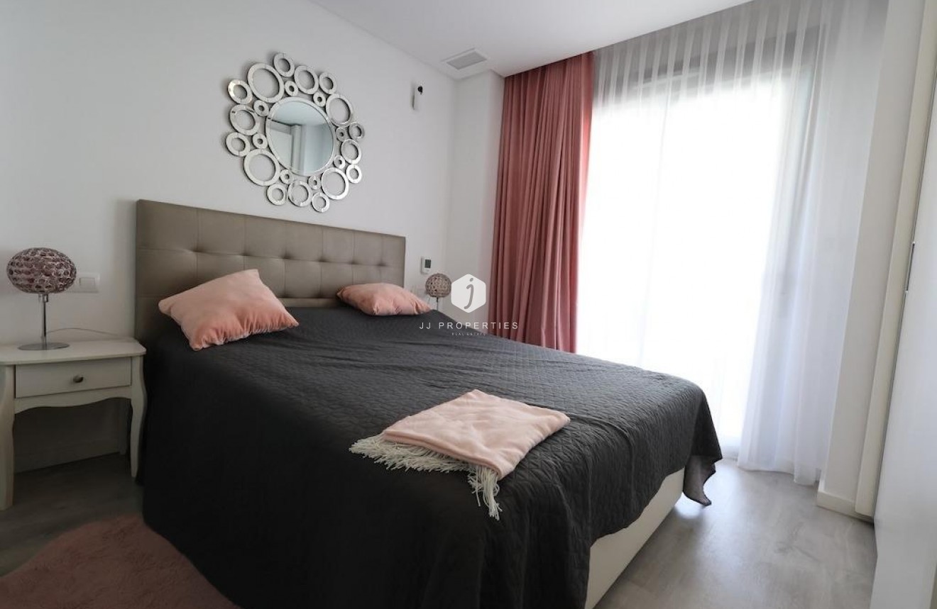 Tweedehands - Appartement / flat -
Orihuela Costa - Costa Blanca