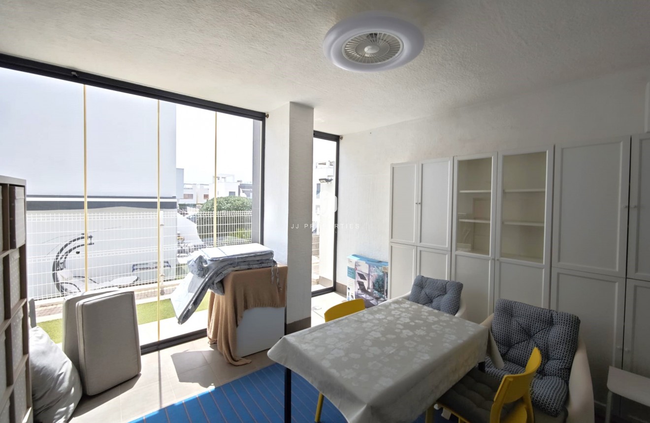 Resale - Apartment / flat -
La Zenia - Costa Blanca