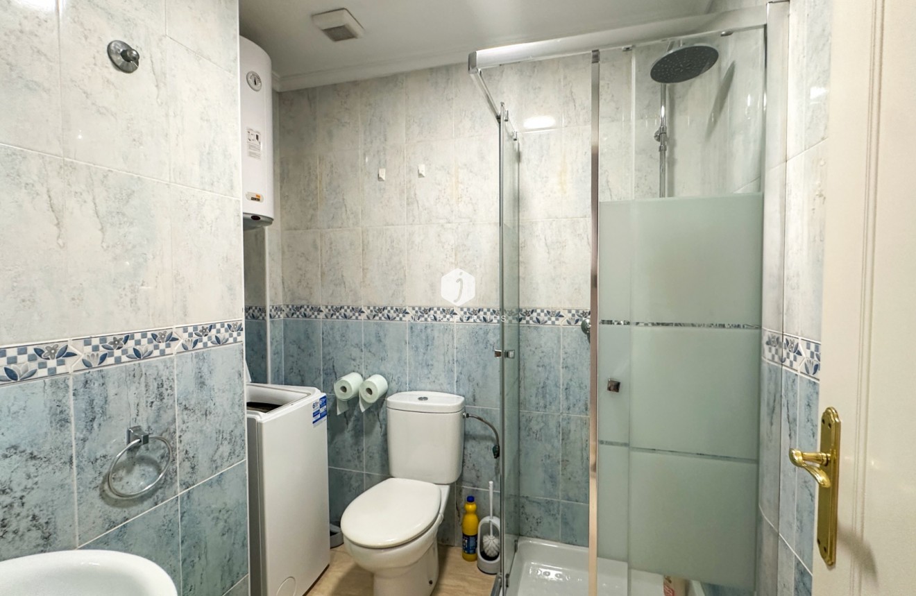 Aus zweiter Hand - Bungalow -
Daya Nueva - Costa Blanca