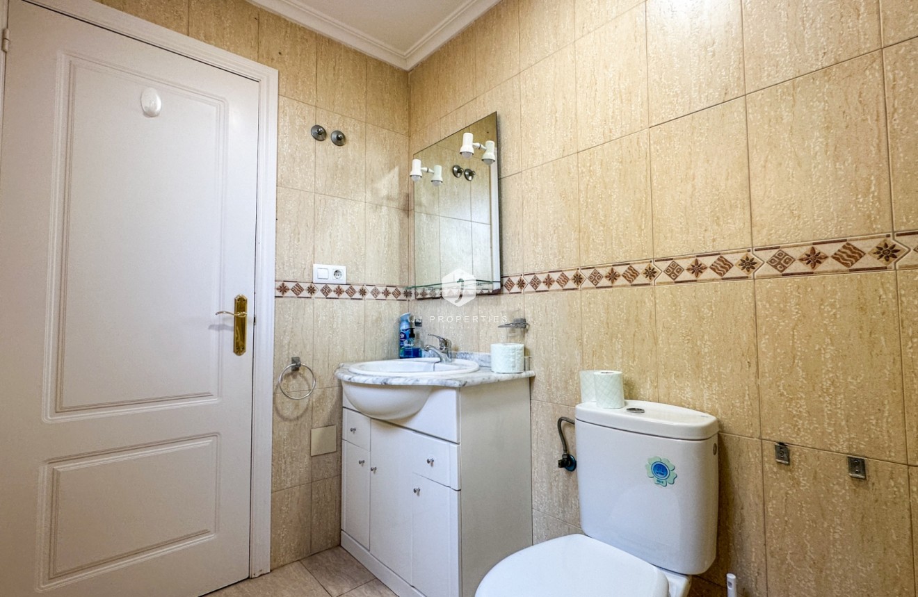 Aus zweiter Hand - Bungalow -
Daya Nueva - Costa Blanca