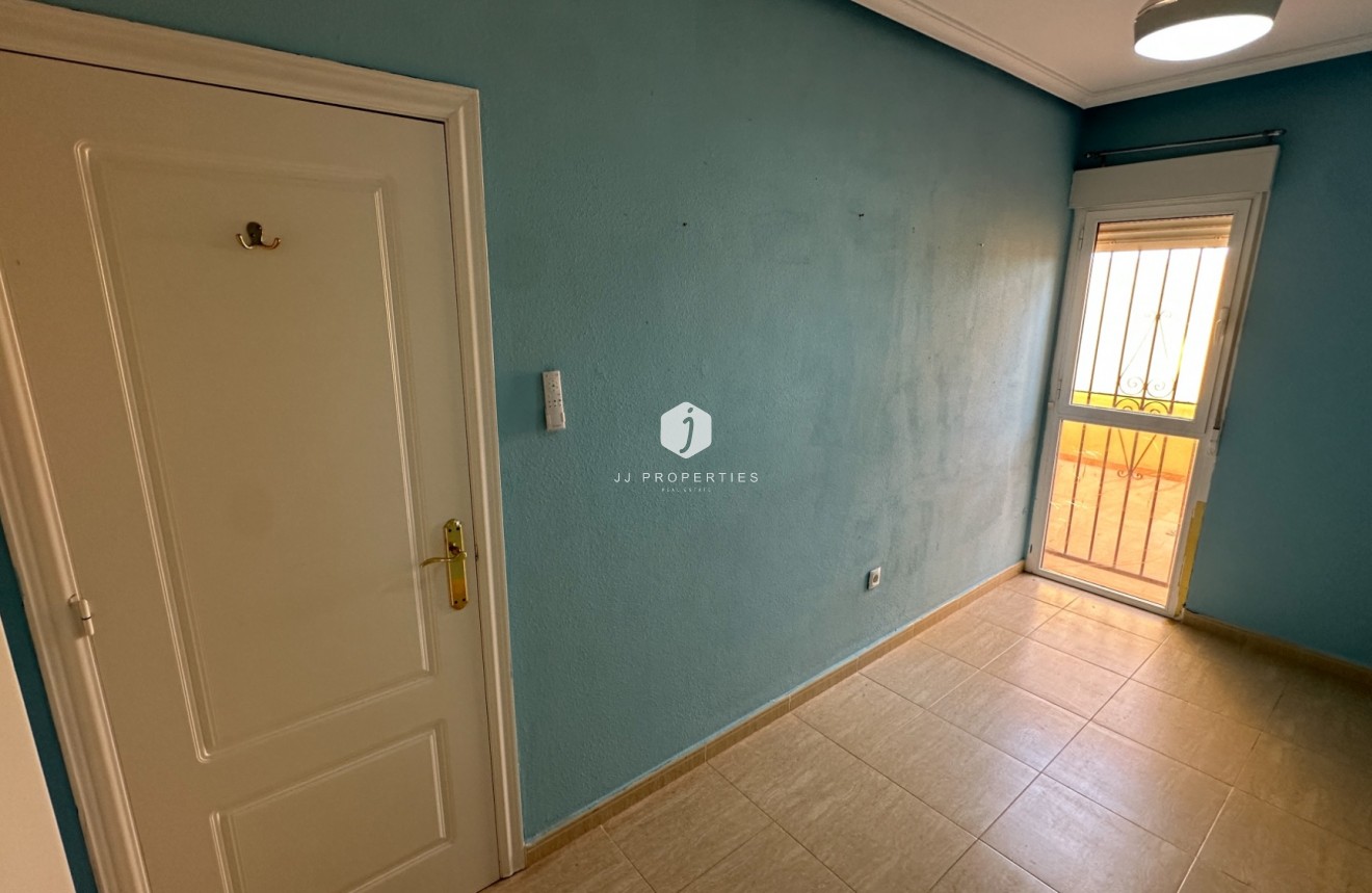 Aus zweiter Hand - Bungalow -
Daya Nueva - Costa Blanca