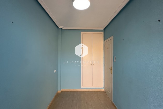 Aus zweiter Hand - Bungalow -
Daya Nueva - Costa Blanca