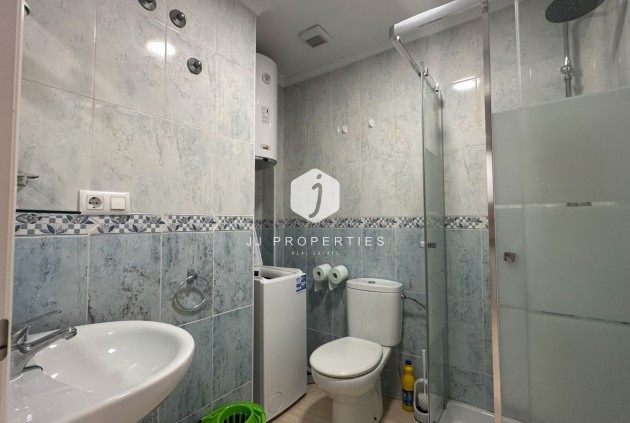 Aus zweiter Hand - Bungalow -
Daya Nueva - Costa Blanca