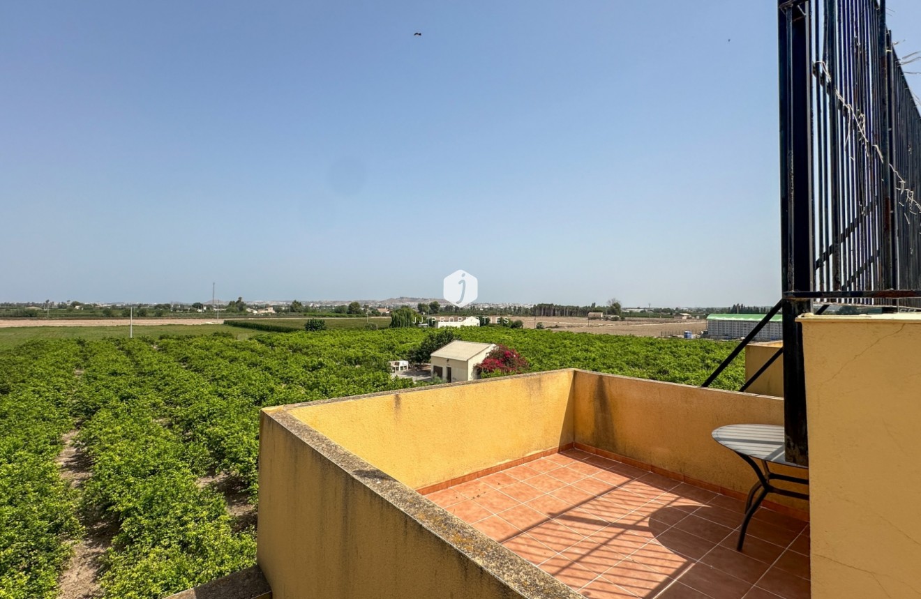 Aus zweiter Hand - Bungalow -
Daya Nueva - Costa Blanca