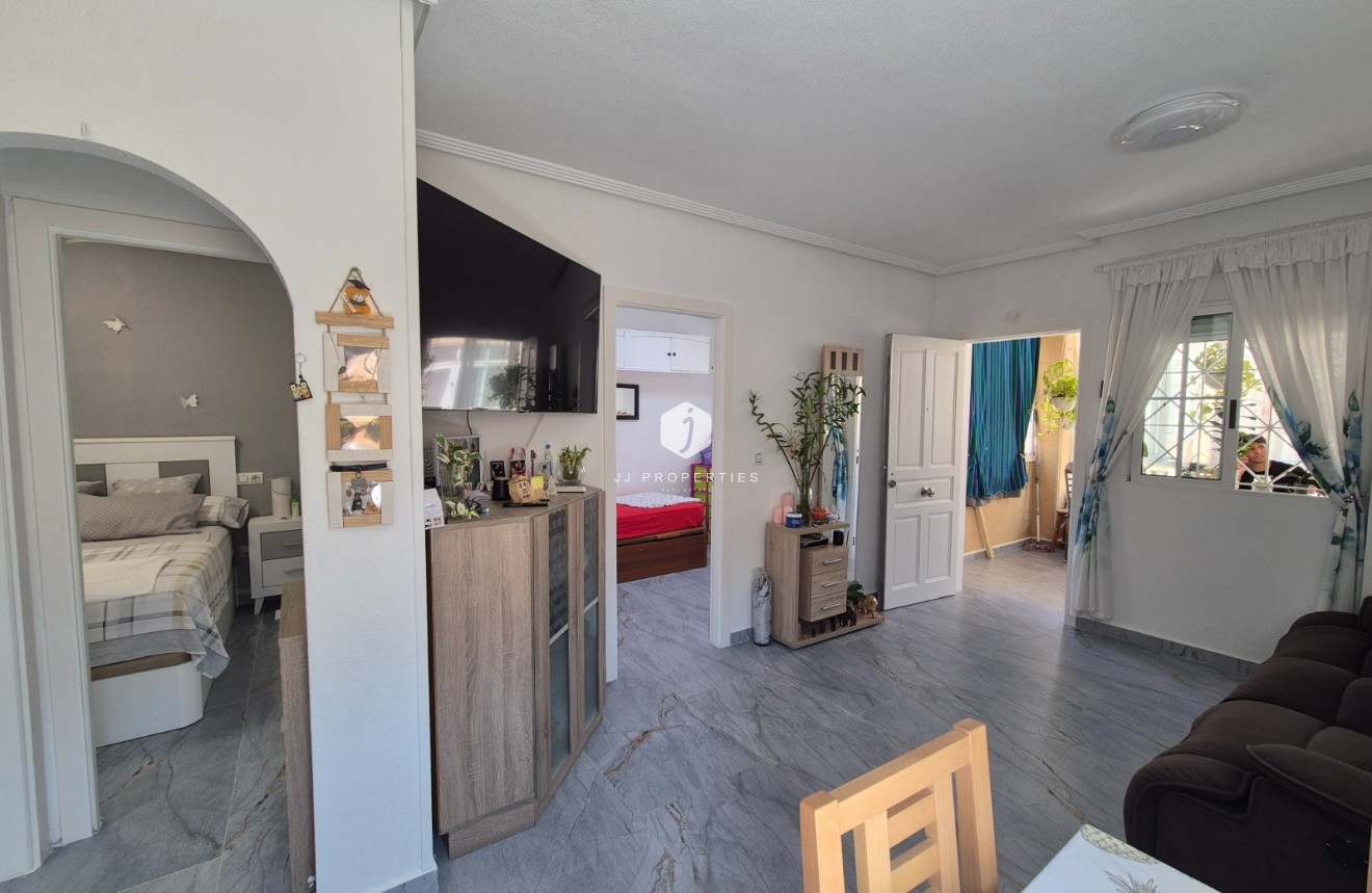 Tweedehands - Bungalow -
Torrevieja - Costa Blanca