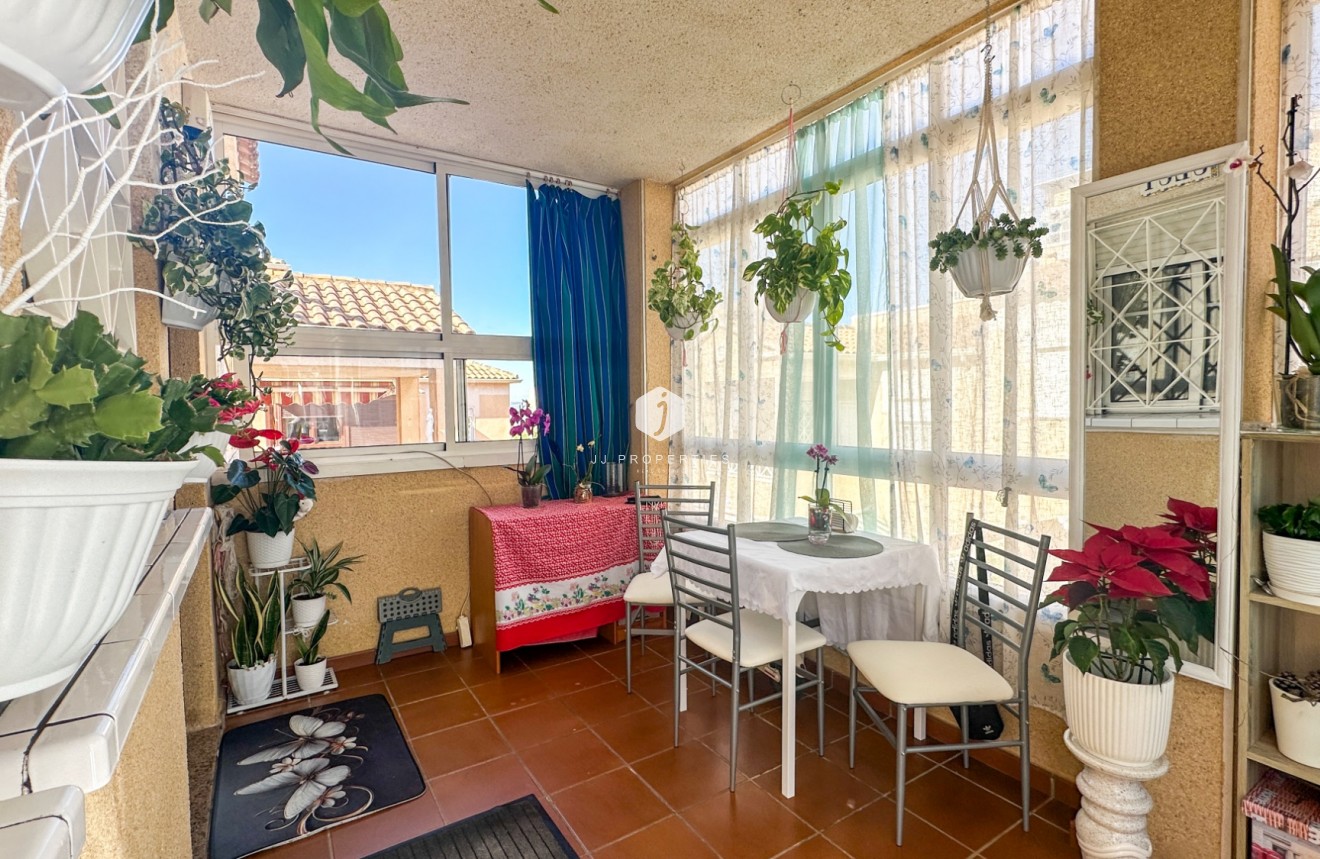 Tweedehands - Bungalow -
Torrevieja - Costa Blanca