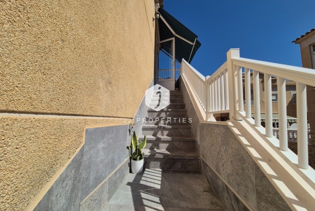 Tweedehands - Bungalow -
Torrevieja - Costa Blanca