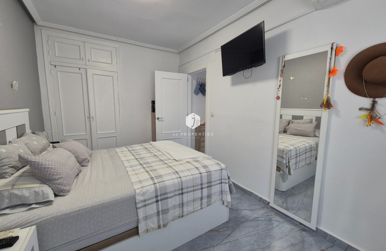 Tweedehands - Bungalow -
Torrevieja - Costa Blanca