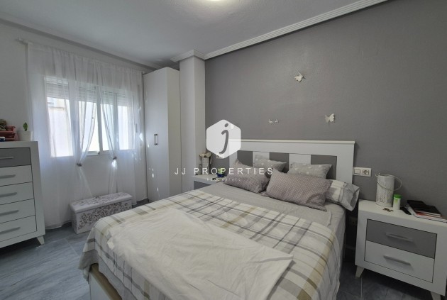 Tweedehands - Bungalow -
Torrevieja - Costa Blanca