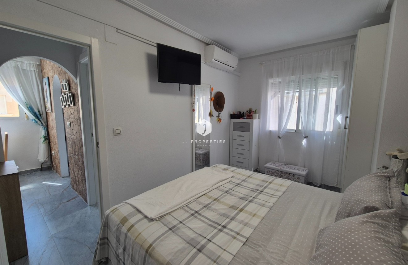 Tweedehands - Bungalow -
Torrevieja - Costa Blanca