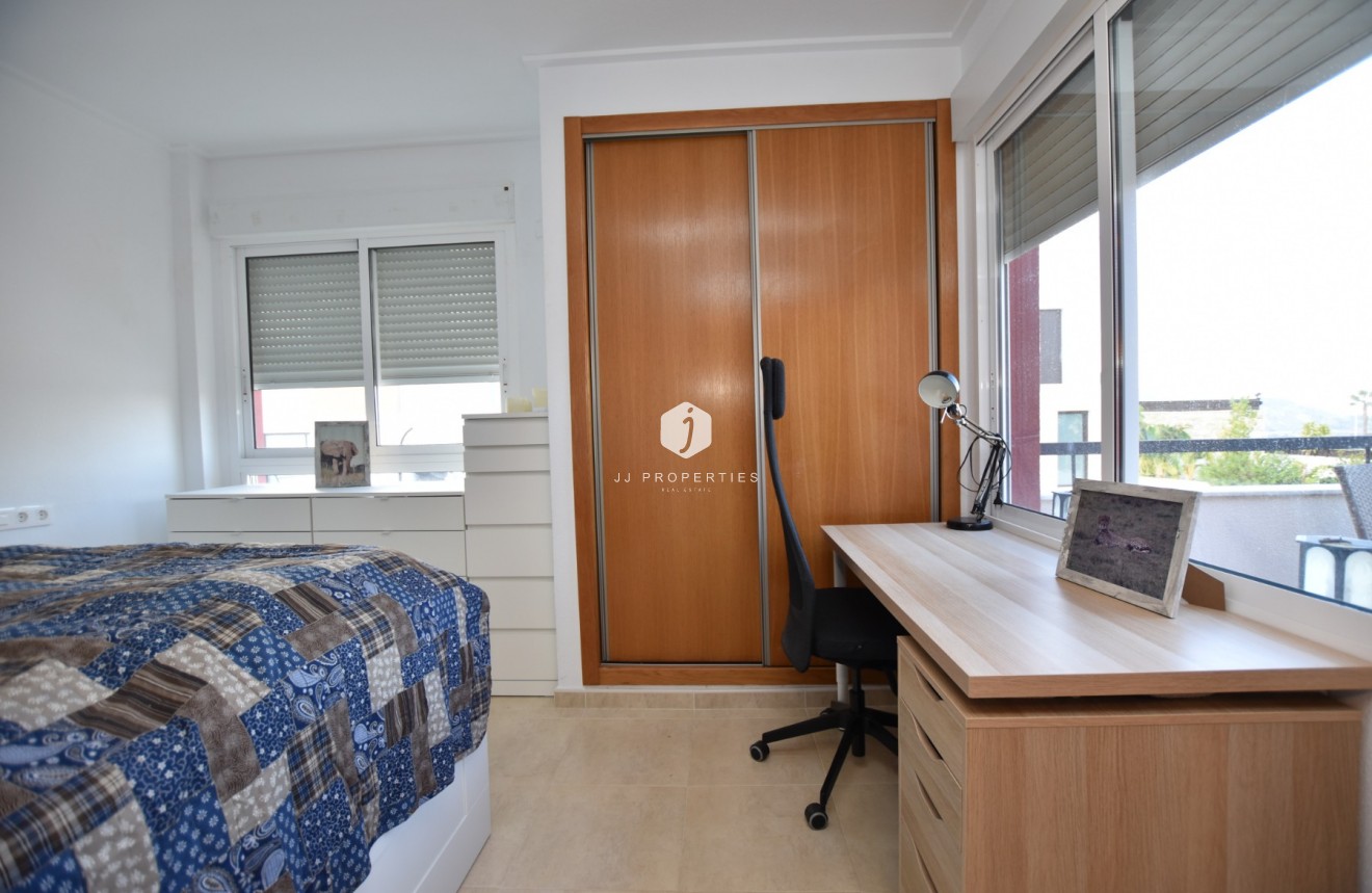 Aus zweiter Hand - Villa -
Algorfa - Inland