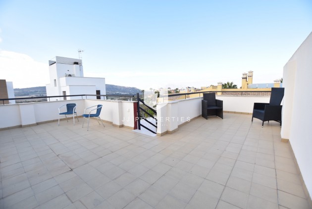 Aus zweiter Hand - Villa -
Algorfa - Inland