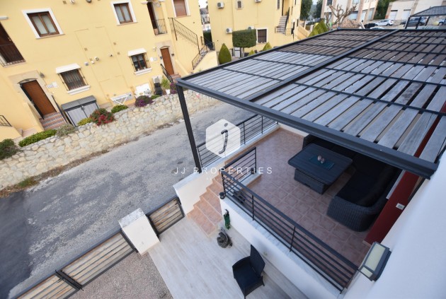 Aus zweiter Hand - Villa -
Algorfa - Inland