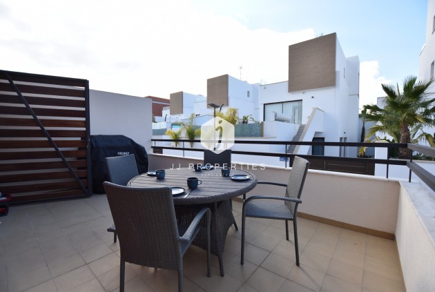 Aus zweiter Hand - Villa -
Algorfa - Inland
