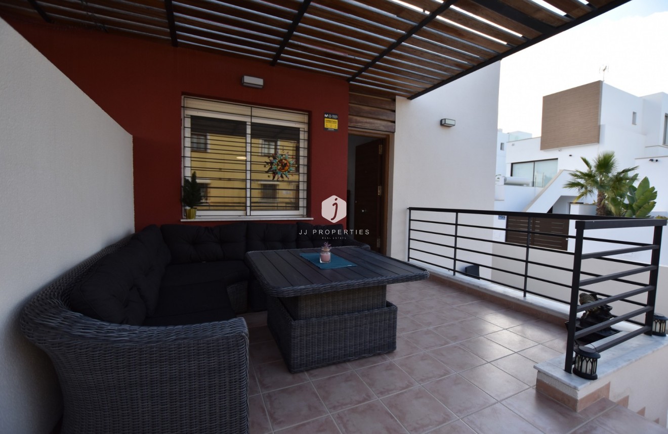Aus zweiter Hand - Villa -
Algorfa - Inland