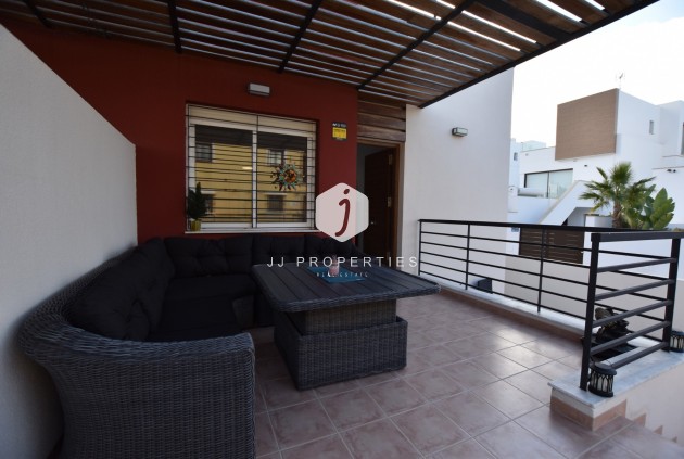 Aus zweiter Hand - Villa -
Algorfa - Inland