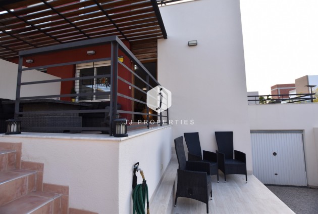 Aus zweiter Hand - Villa -
Algorfa - Inland