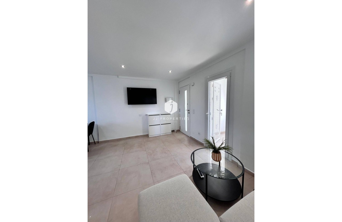 Segunda mano - Apartamento / piso -
Orihuela Costa - La Zenia