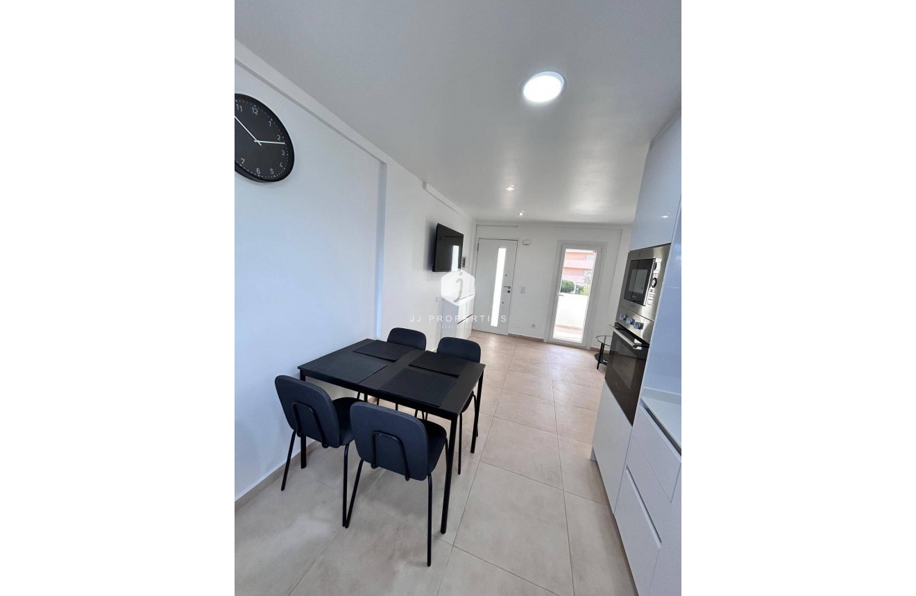 Segunda mano - Apartamento / piso -
Orihuela Costa - La Zenia