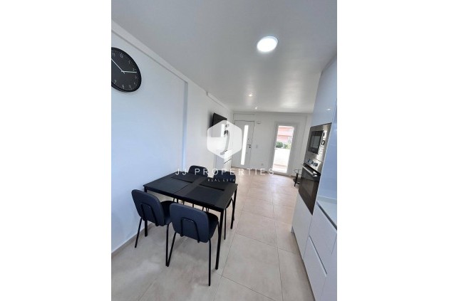 Segunda mano - Apartamento / piso -
Orihuela Costa - La Zenia