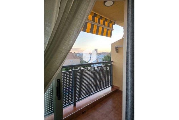 D'occasion - Appartement -
Torrevieja - Playa del Cura