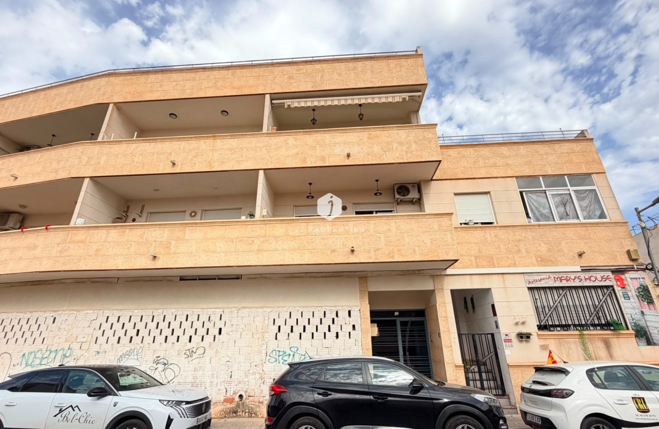 Resale - Apartment / flat -
Los Montesinos - Costa Blanca