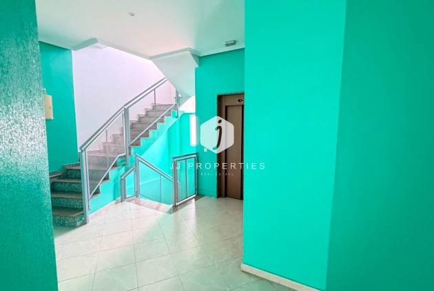 Resale - Apartment / flat -
Los Montesinos - Costa Blanca