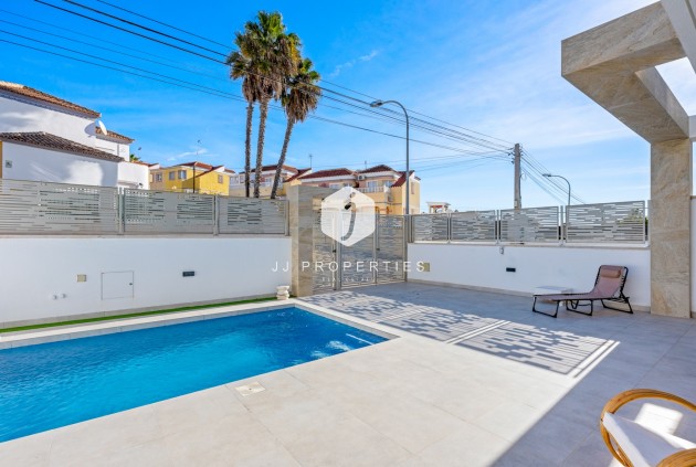 Tweedehands - Villa -
Orihuela Costa - Costa Blanca