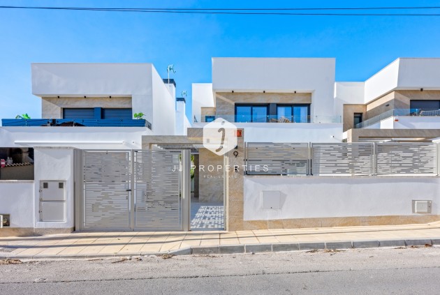 Tweedehands - Villa -
Orihuela Costa - Costa Blanca