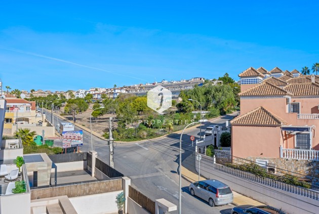Tweedehands - Villa -
Orihuela Costa - Costa Blanca